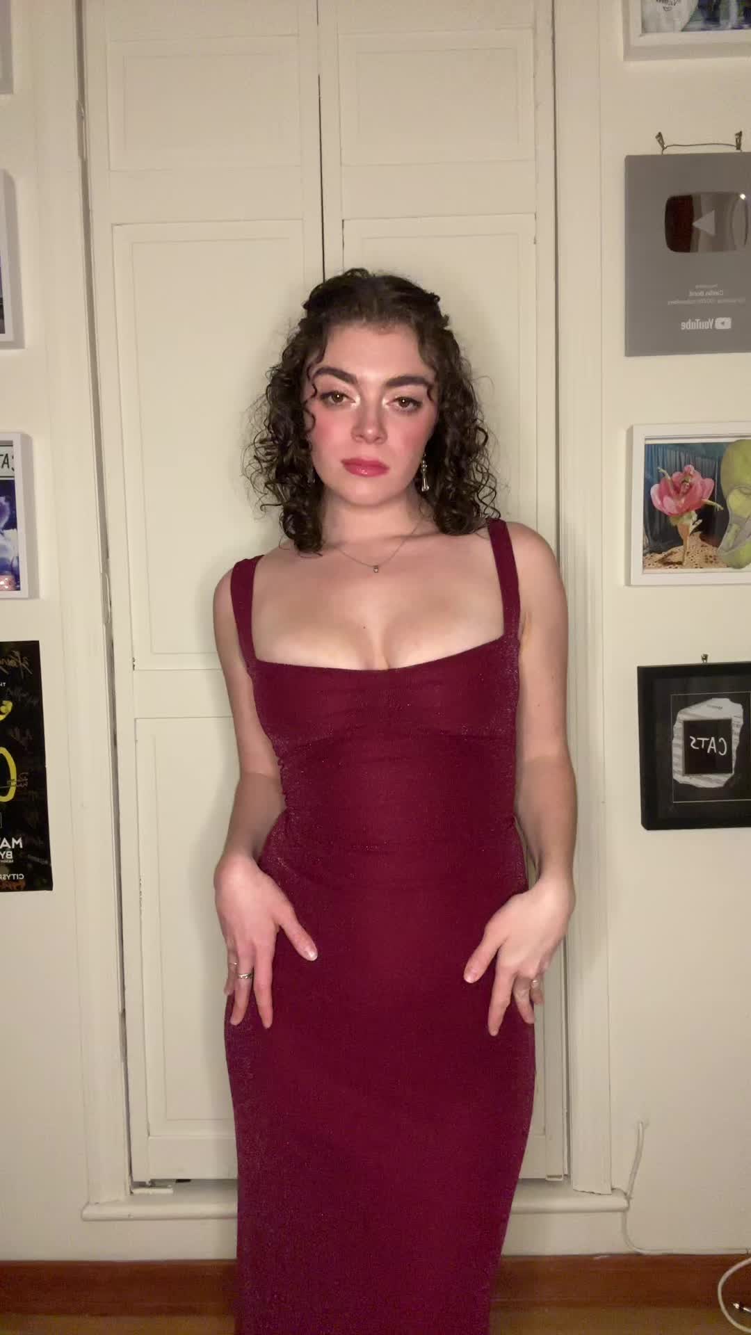 @caitlinbond5