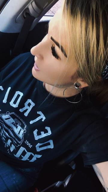 @Cₐₗₗmₑyₒᵤr𝓥𝓪𝓵𝓮𝓷𝓽𝓲𝓷𝓮🖤
