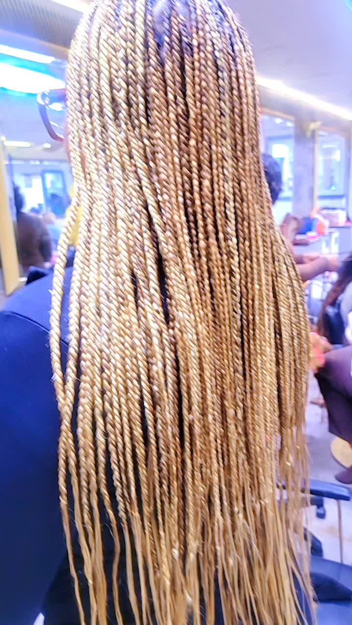 @African Genesis Hair Baba