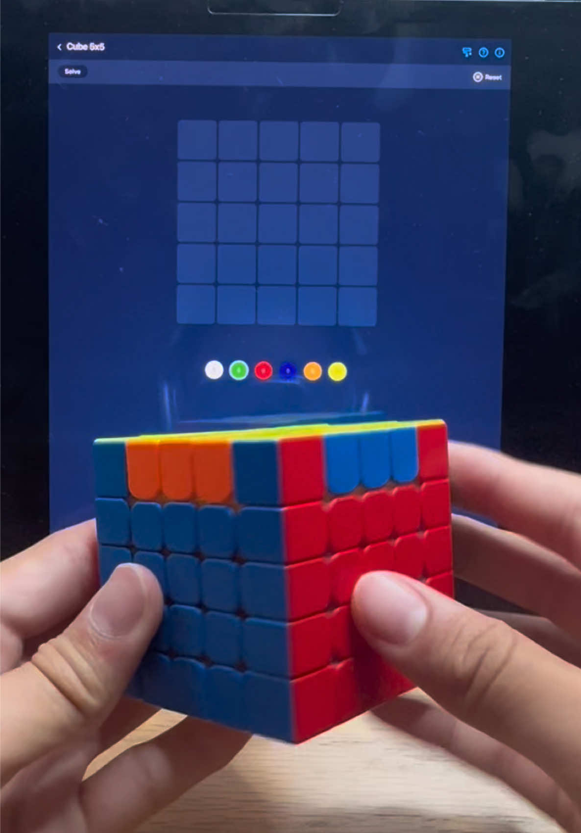 @Golden_Cuber
