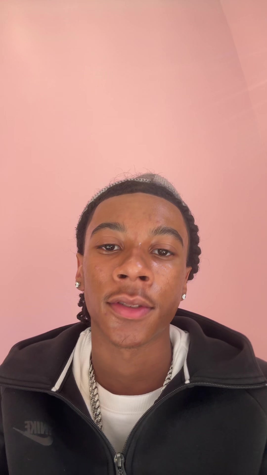 @Playb0ytwisted