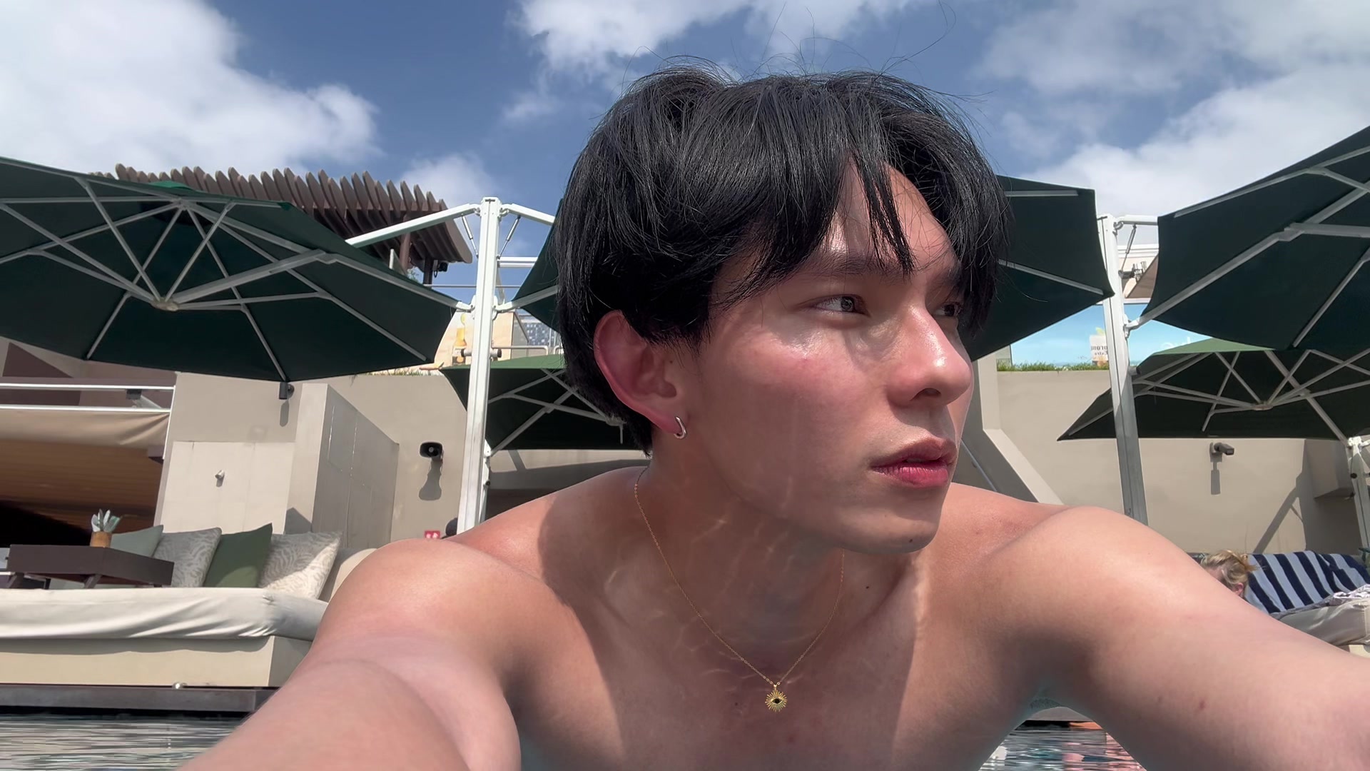 @kitkuan