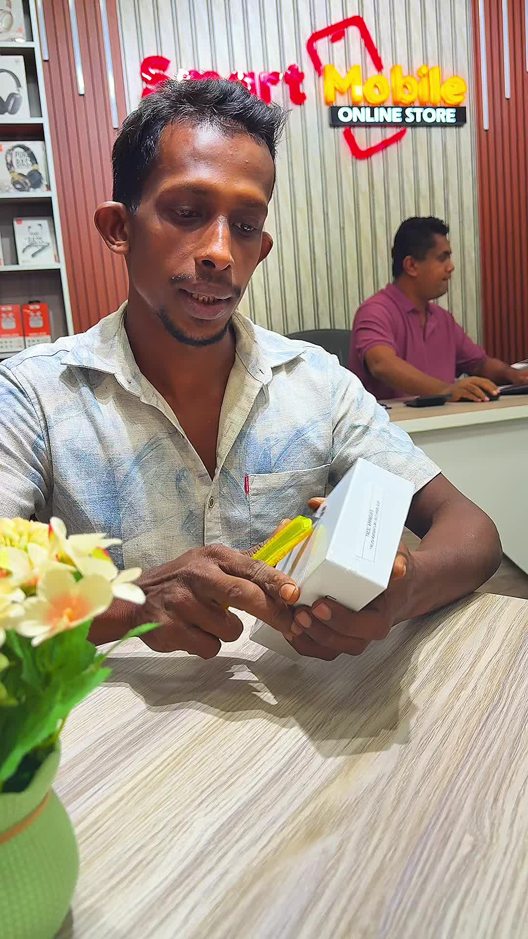 @Smart Mobile online store
