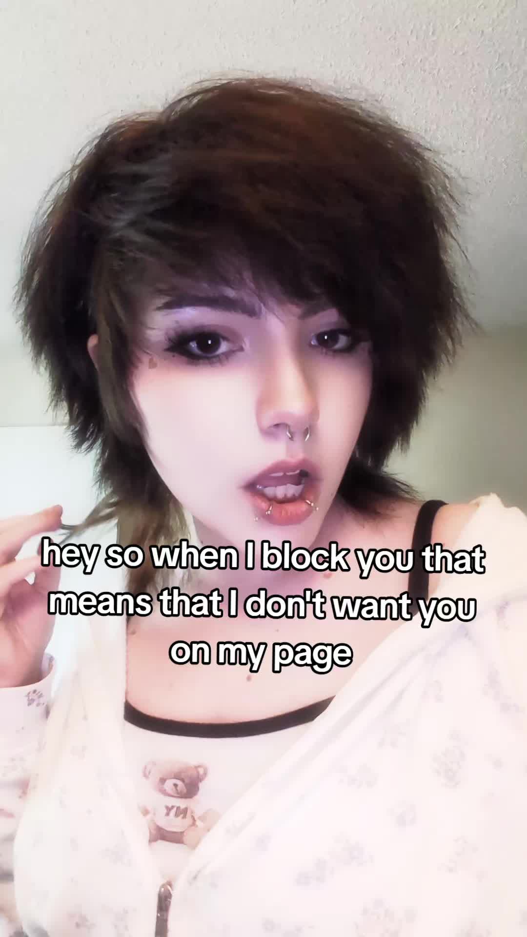 @Eyebags