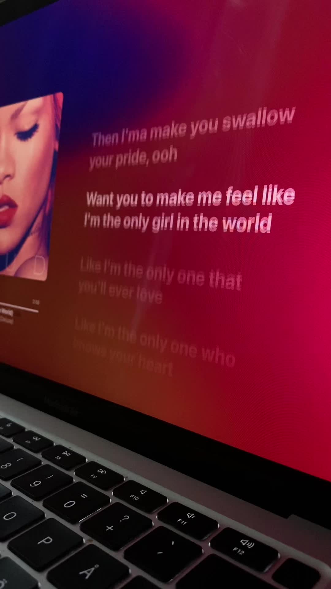 @Lyrics And Vibes🎶