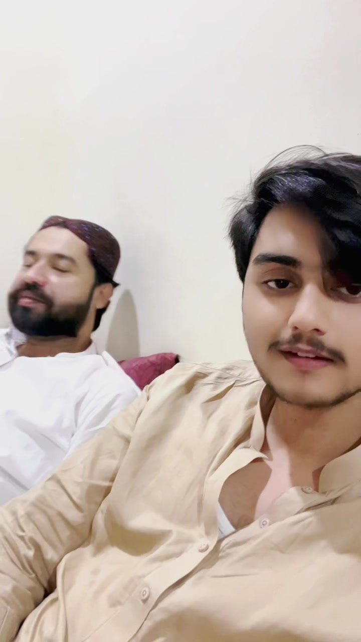 @JuNaiD BalOcH