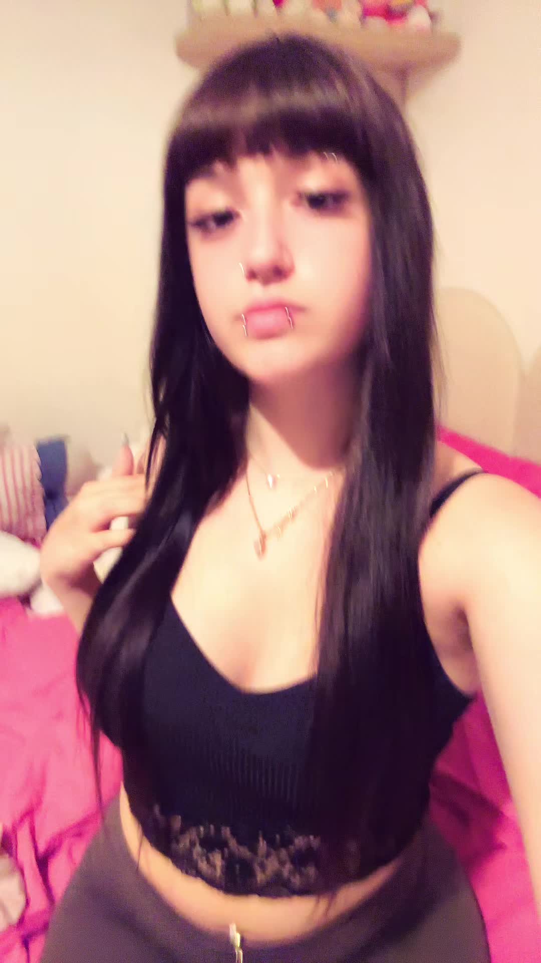 @dollishangel