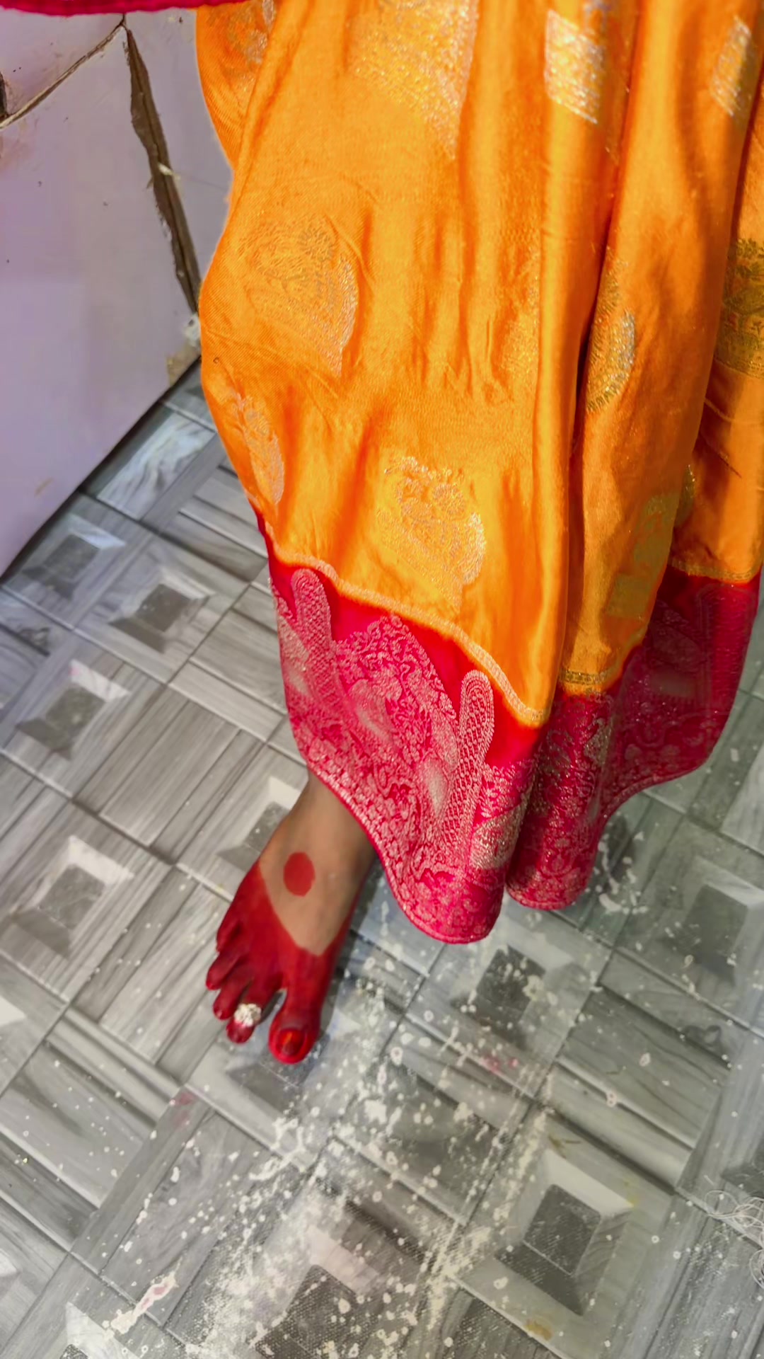 @Radhika beauty parlour paraul