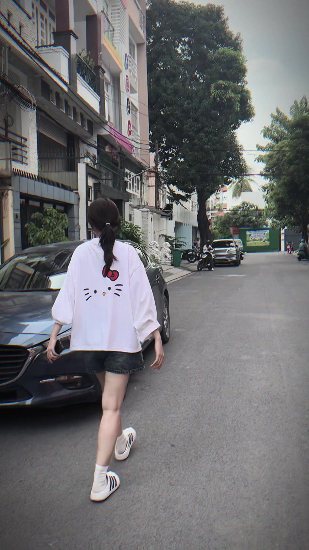 @Khánh Ly