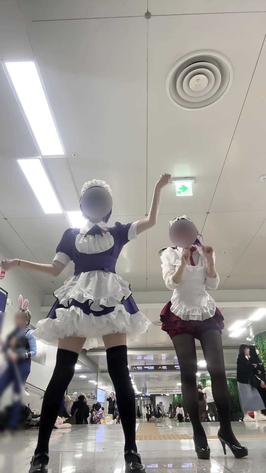 @メメ