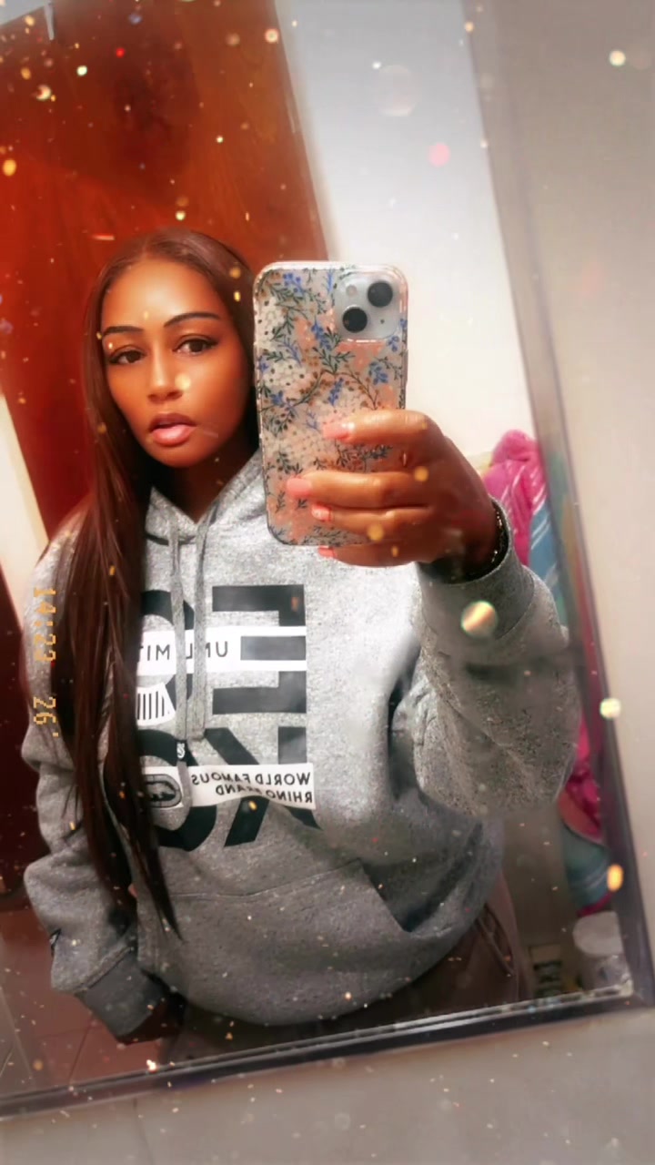@Baddy_BoutDatBusine$$🌈🌈♎️