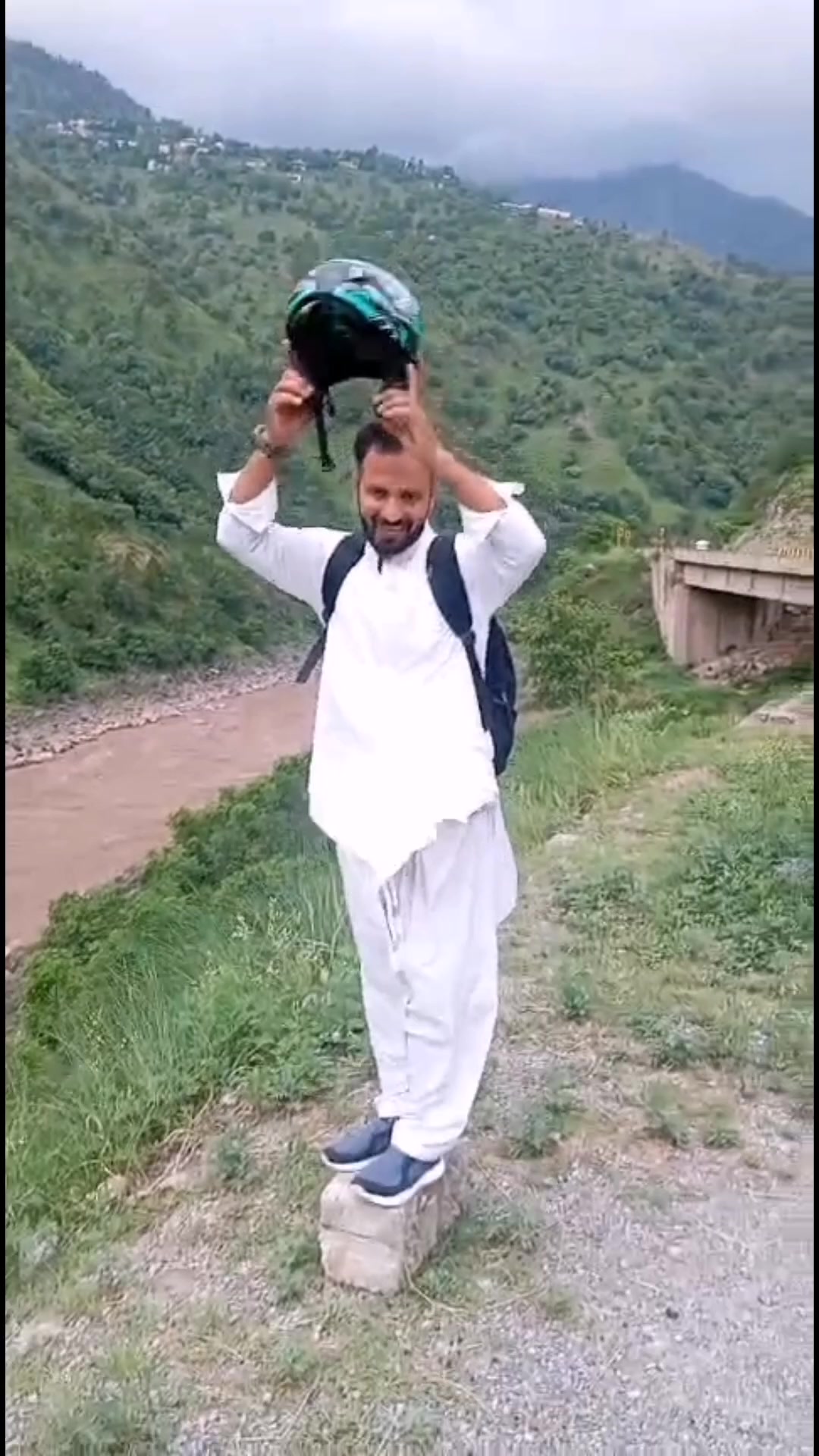 @عیار خان