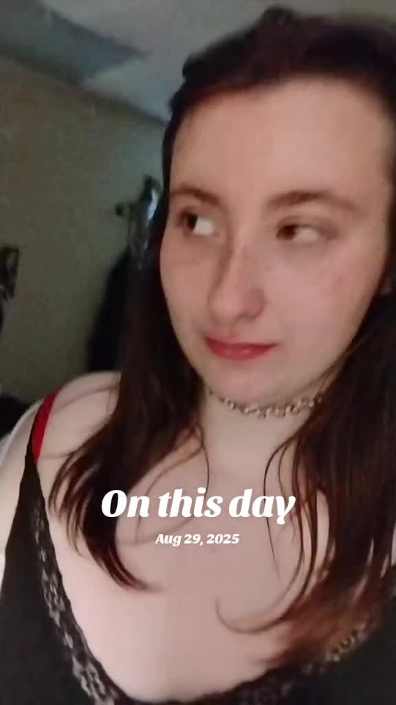 @c.c.wolfgirl18