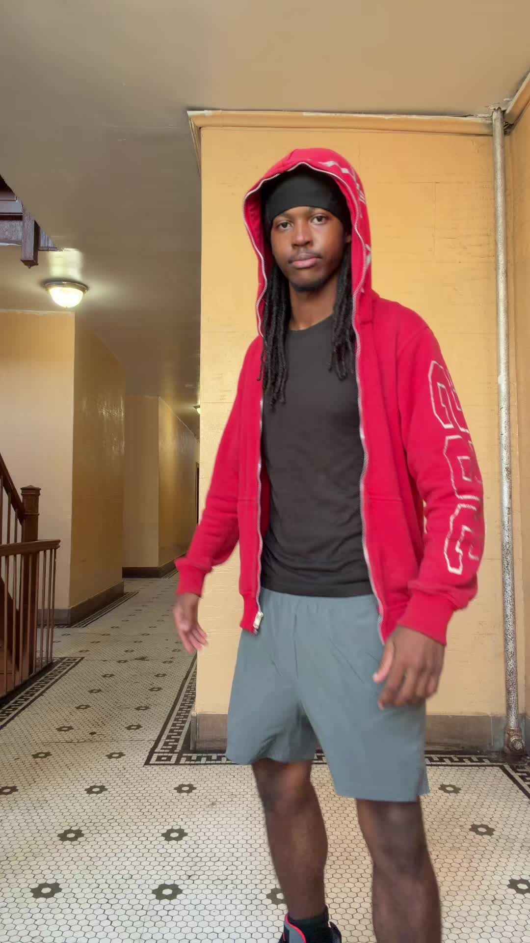 @7