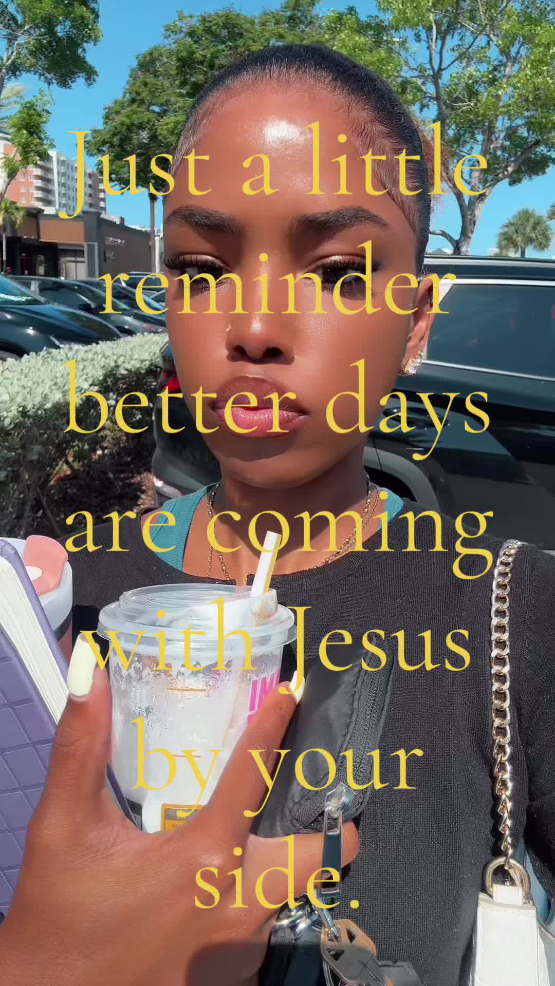@🧚🏾&zwj;♀️