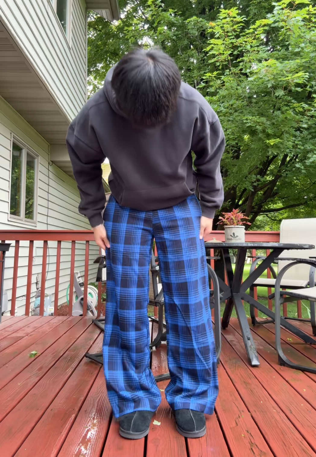 @jeehofinds