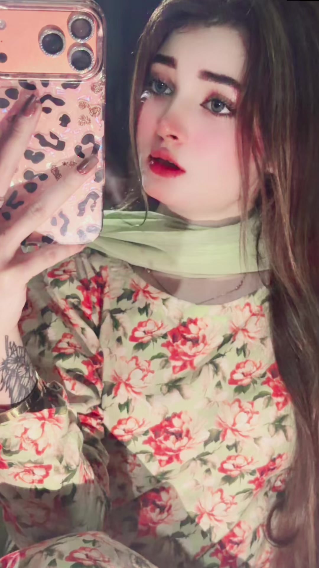@༒︎𝑴☠︎︎𝑮༒︎🦢💎&hearts;️