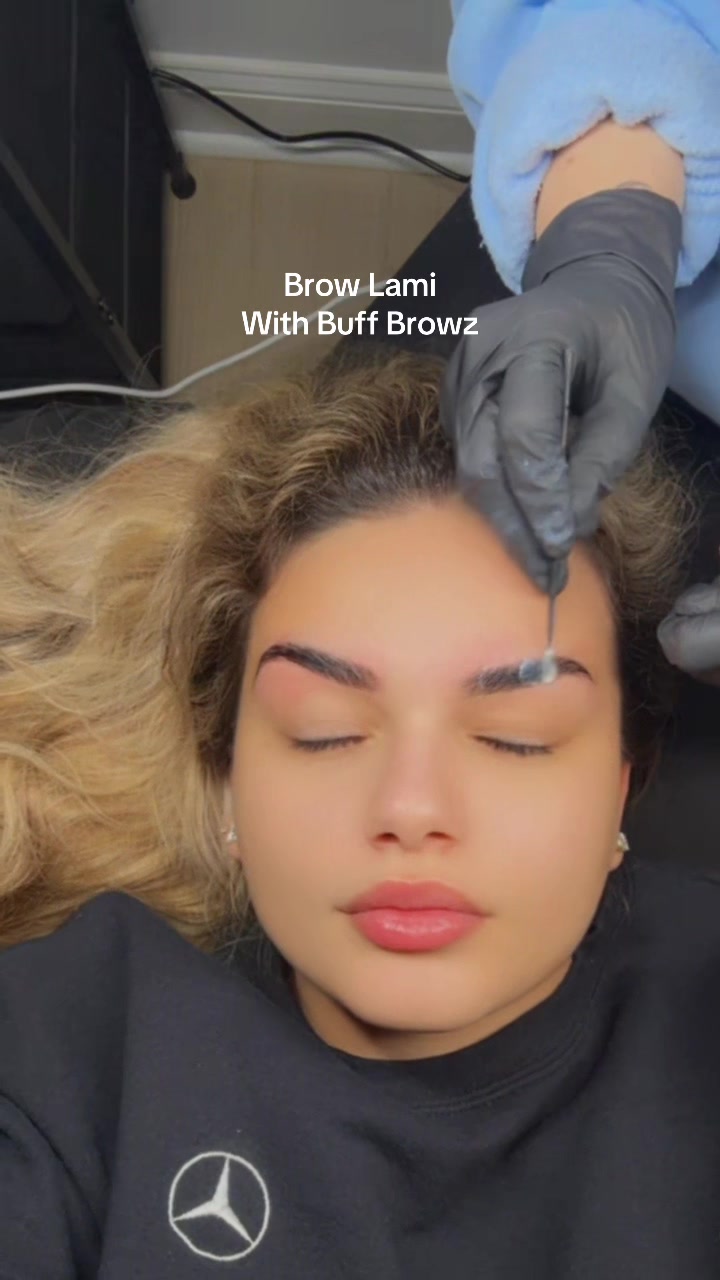 @Anto| MUA & Esthetician