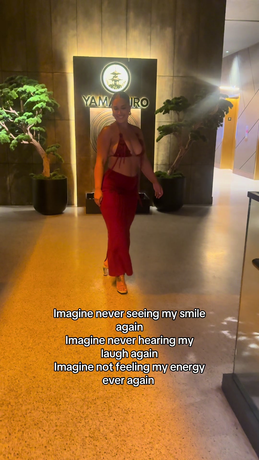 @Elina