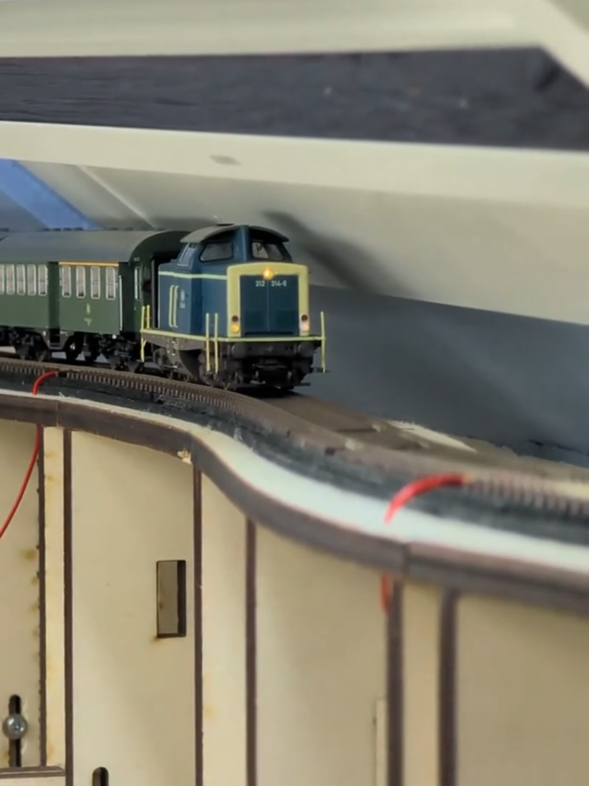 @modelrailway187