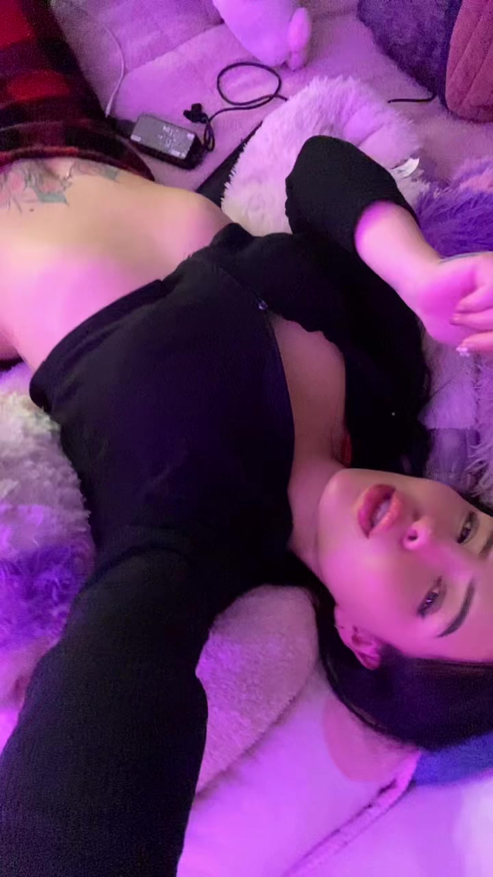 @Angela Cossio