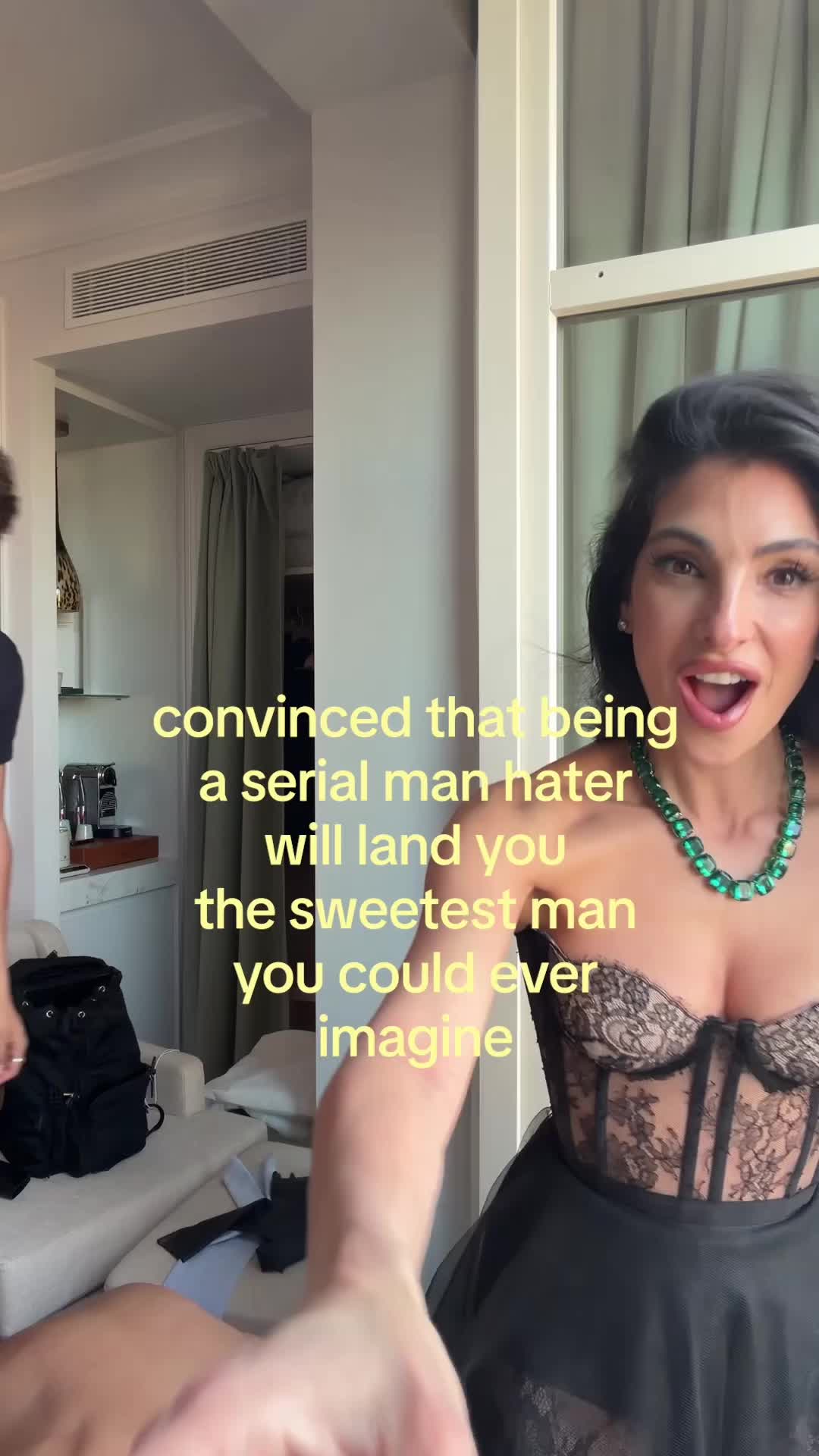 @Anna Nooshin