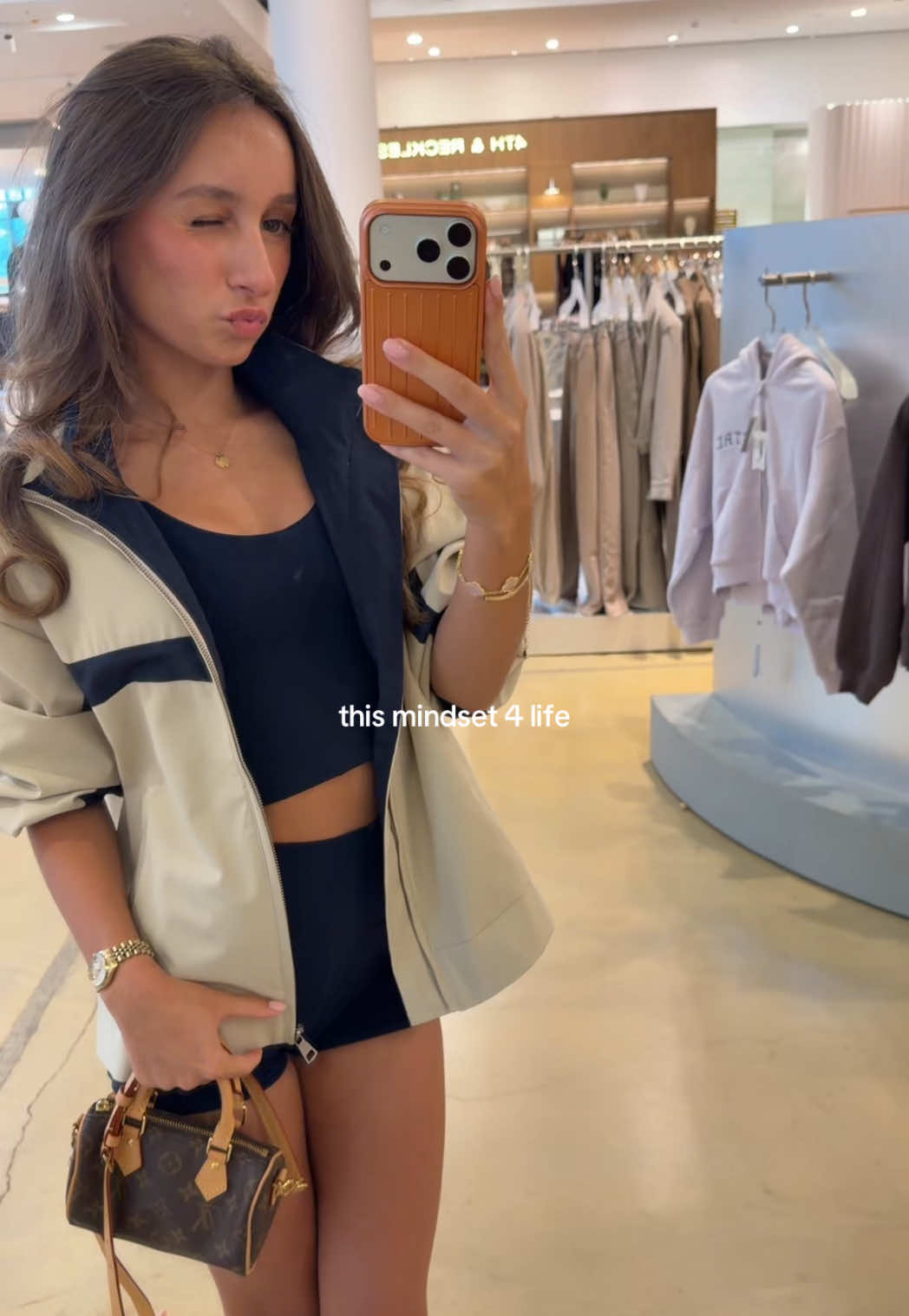 @Amara Rose