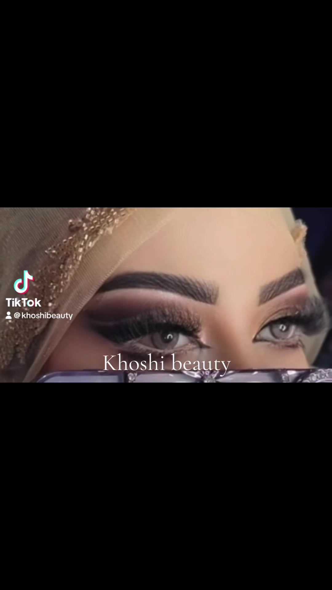 @Khoshi
