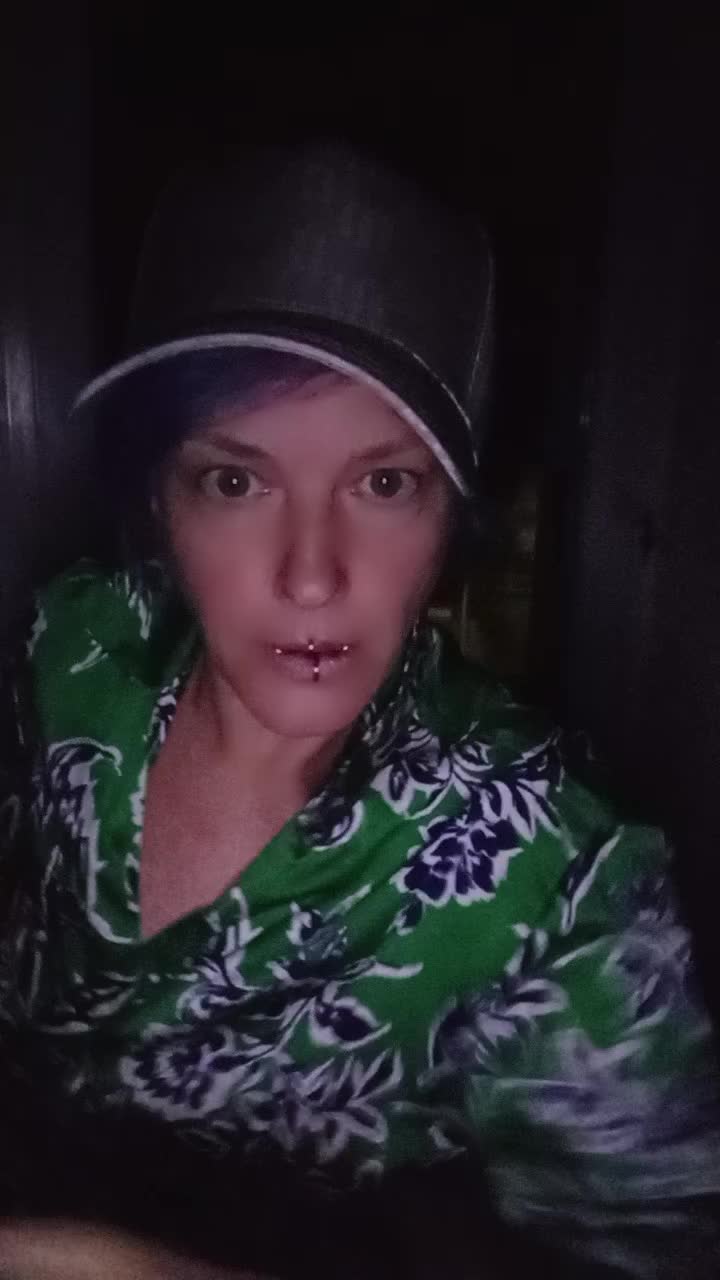 @MiricalSamantaHohepriesterin🐉