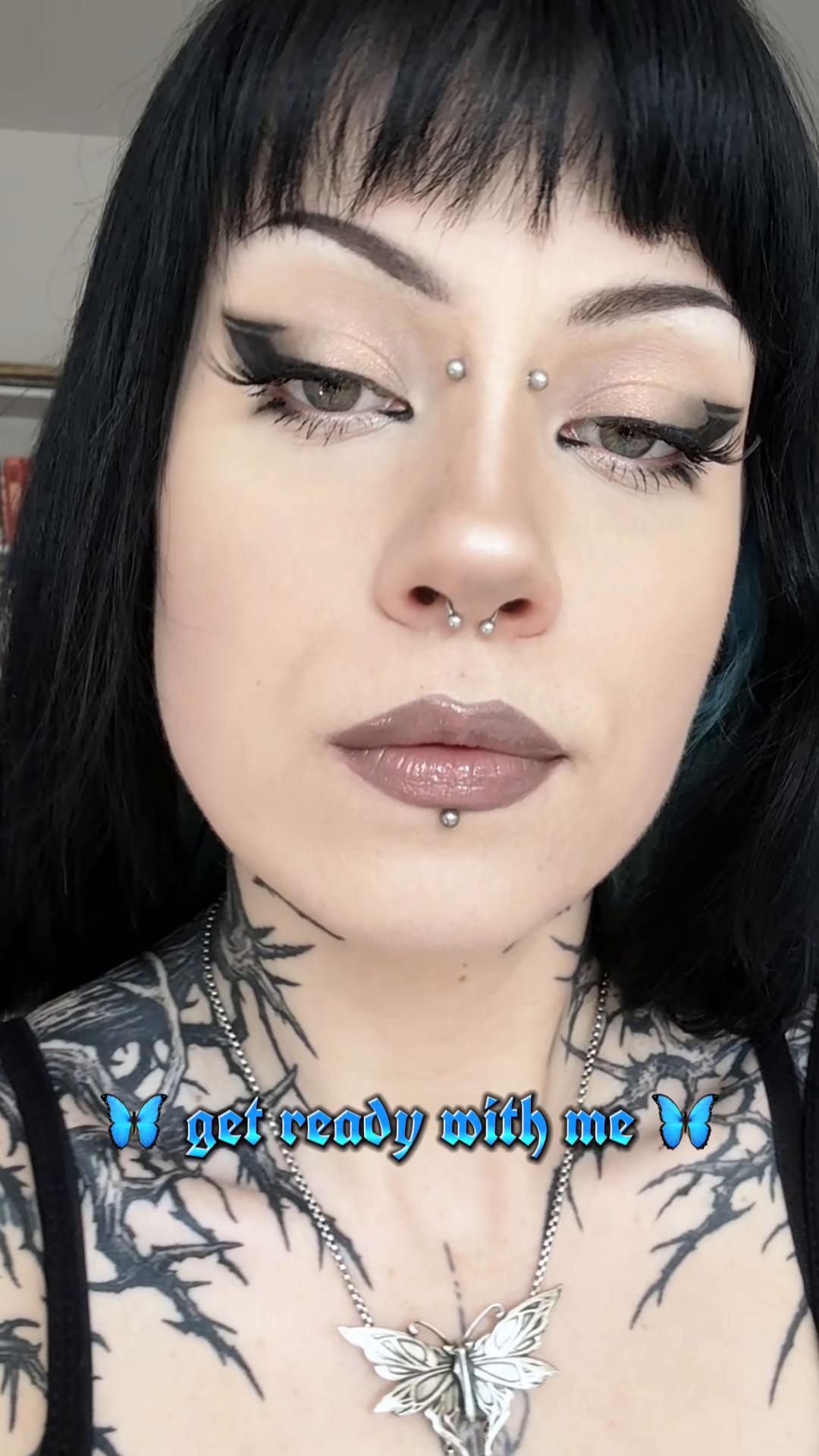 @𝔄𝔩𝔢𝔨𝔰𝔞𝔫𝔡𝔯𝔞 🥀
