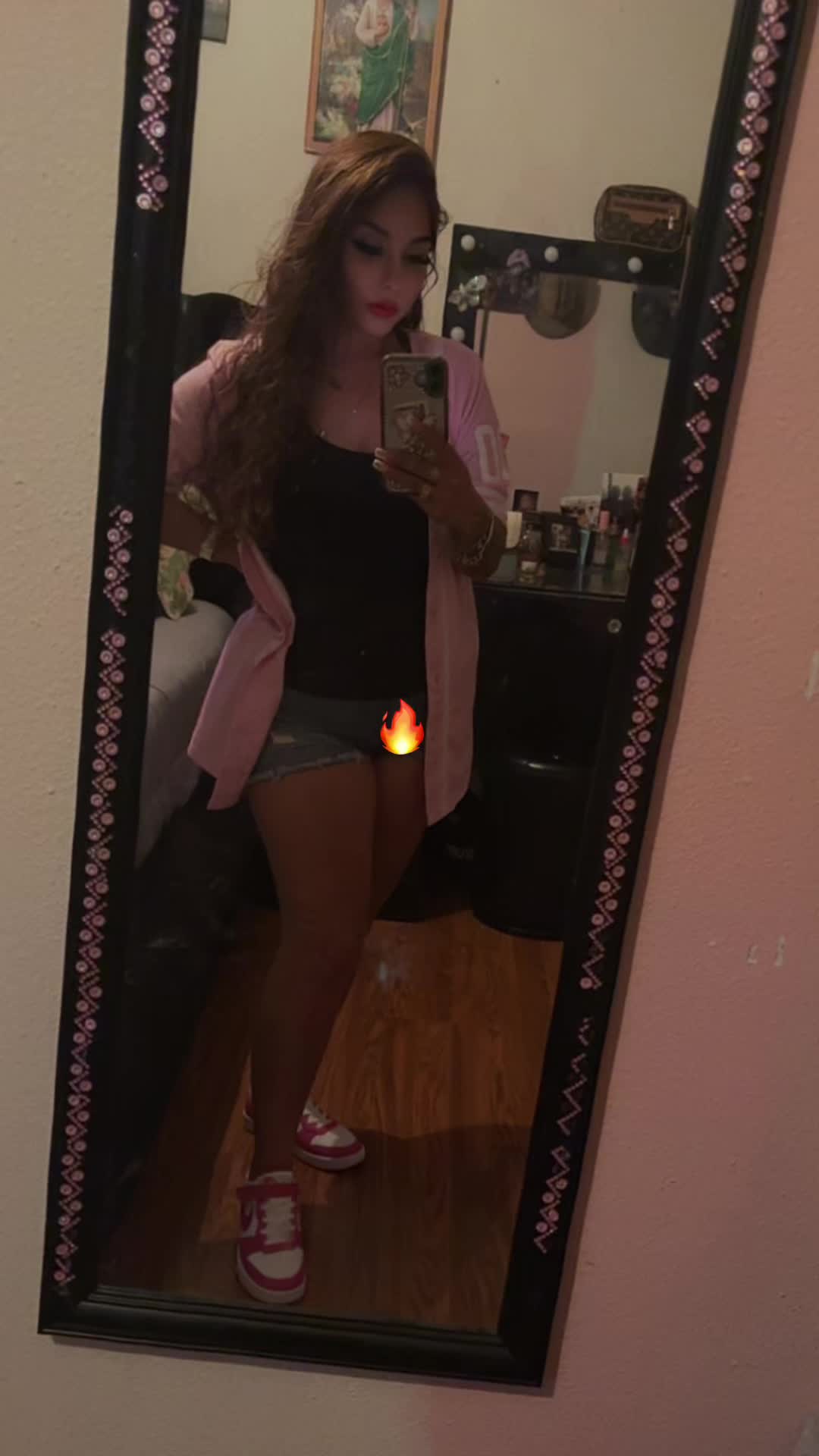 @Viridiana