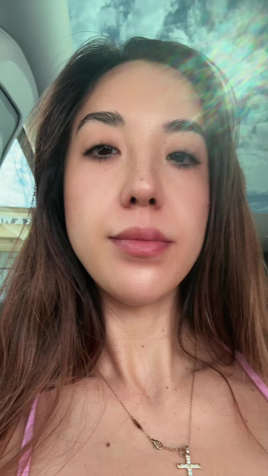 @Kayyoo_