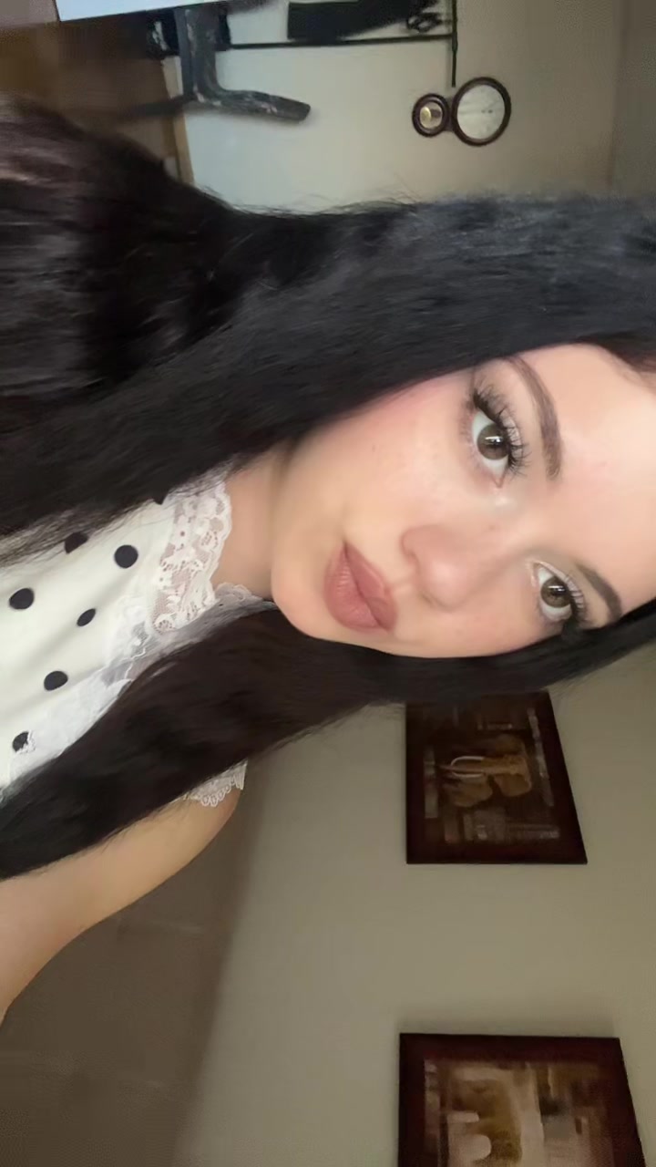 @d