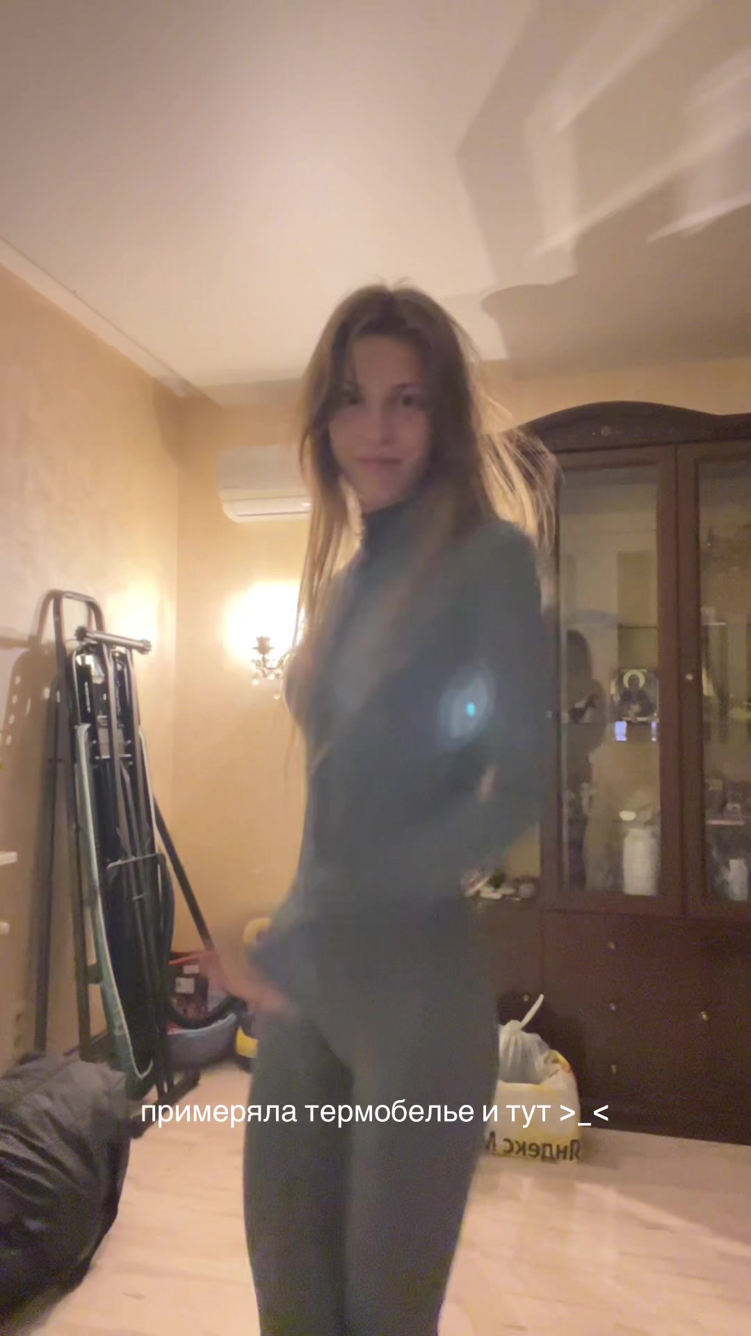 @⟡