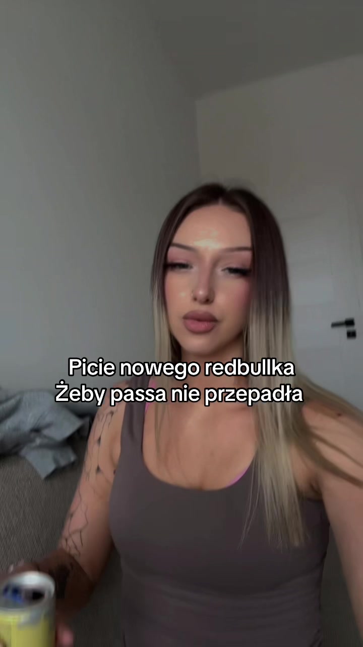 @Nikola🩷