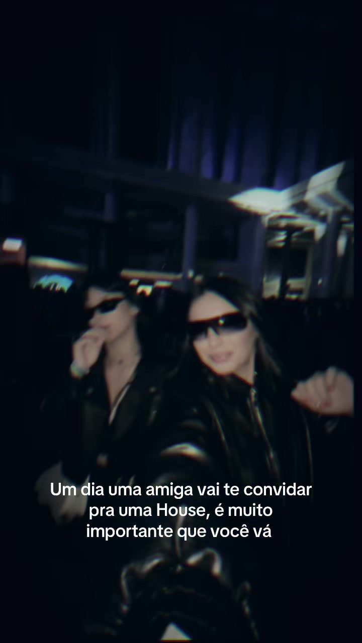 @Carla Evellyn