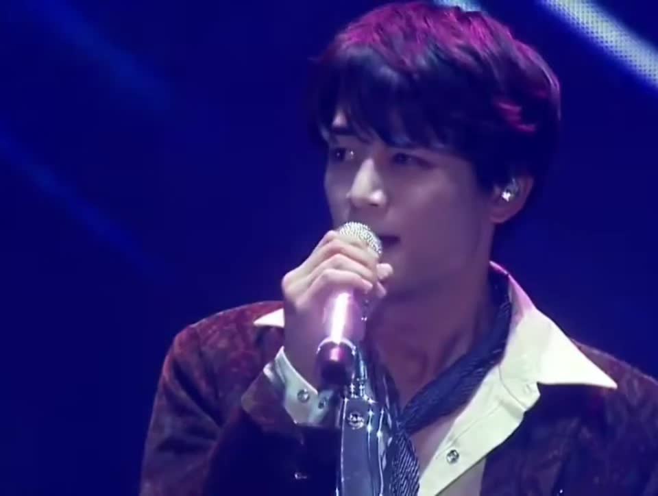 @Blingers/Shawol
