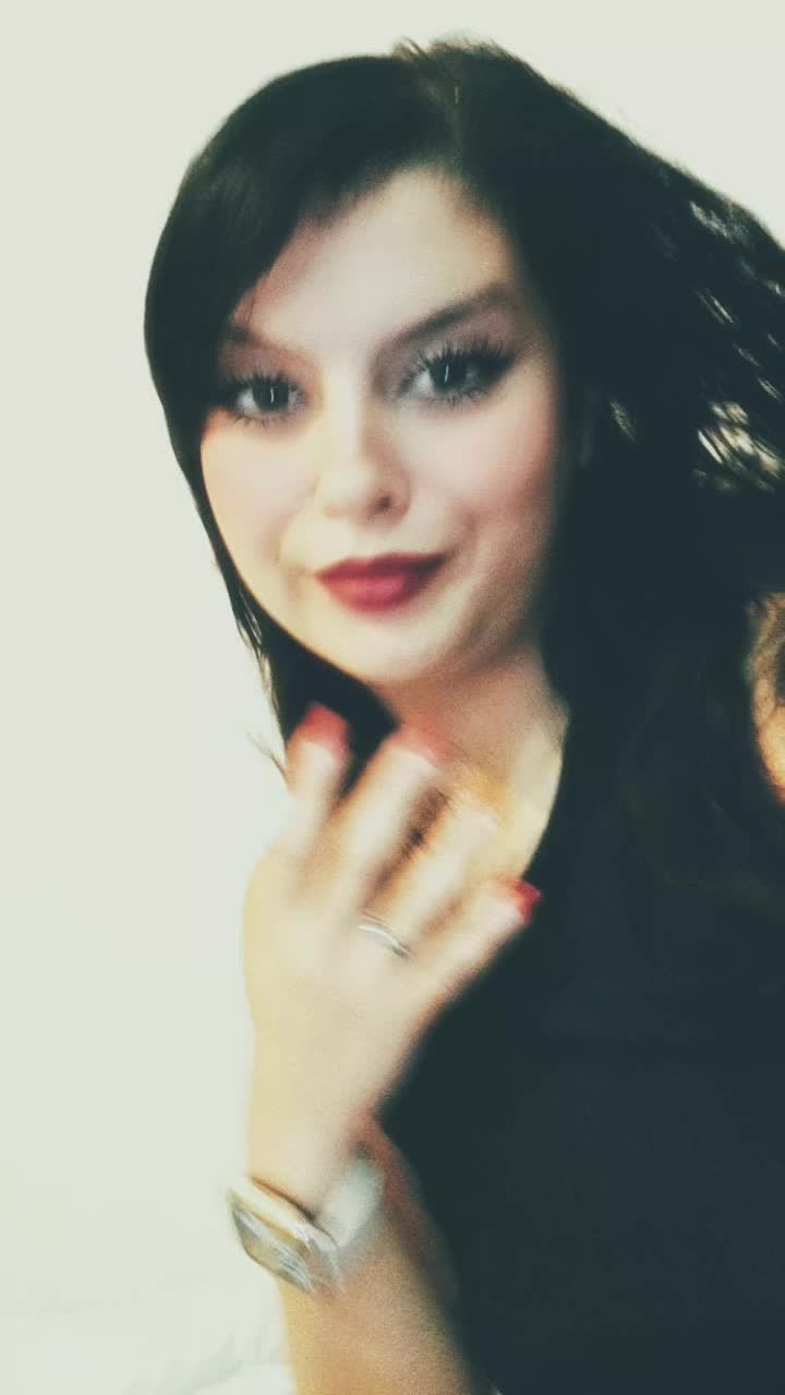 @Nisrine_ugc
