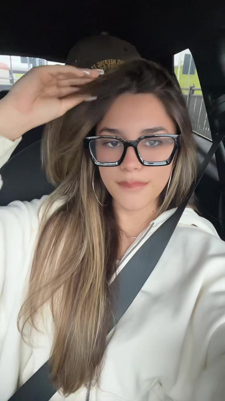 @Agatha