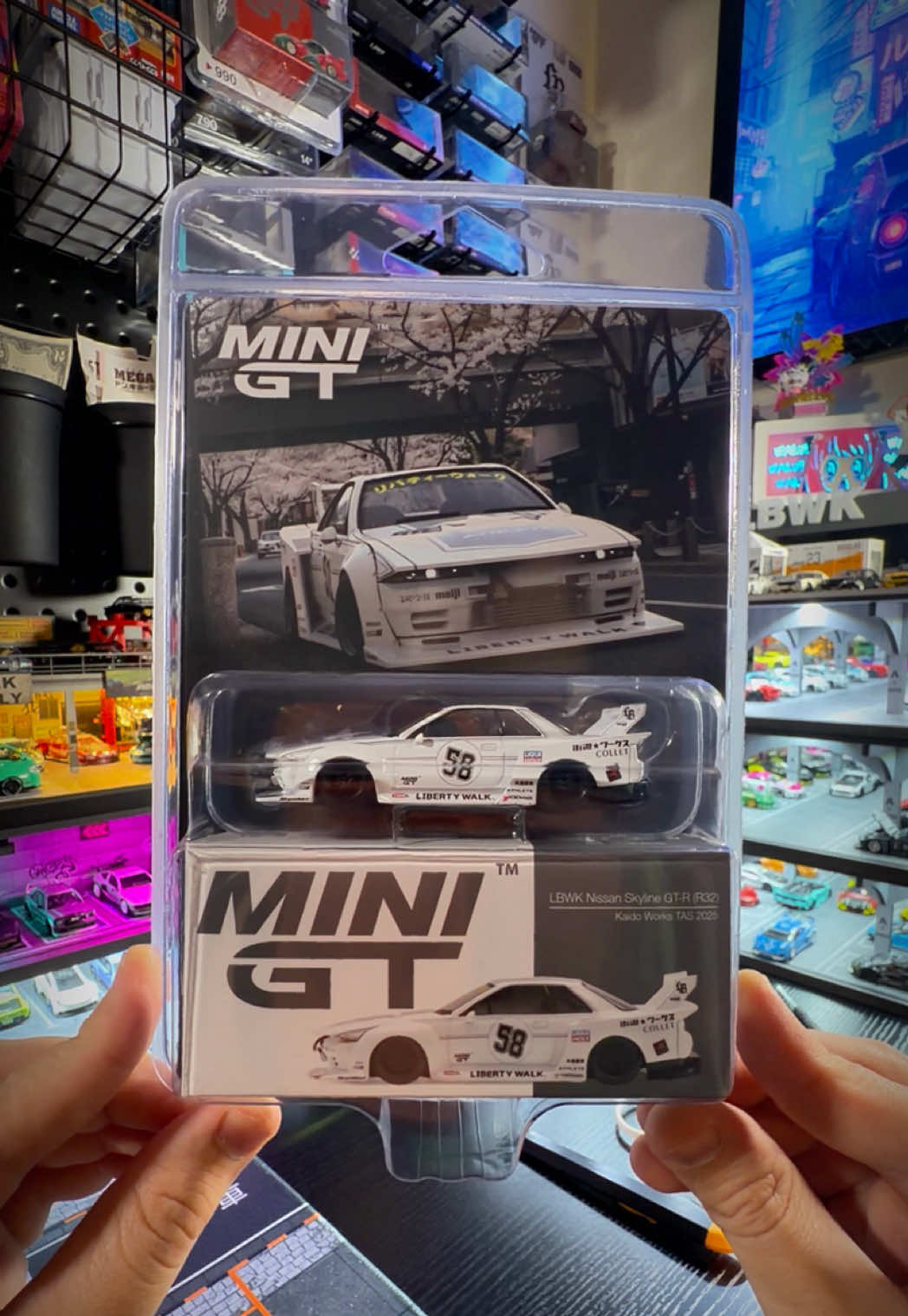 @DiecastBodega