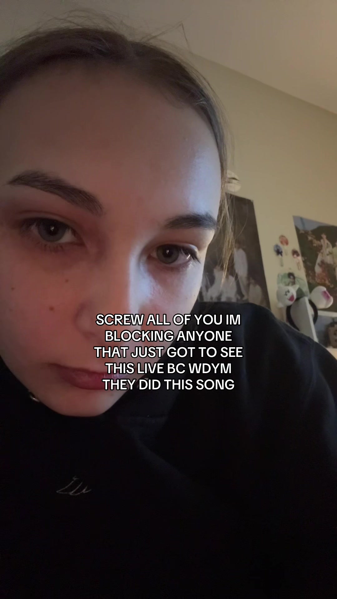 @Bella
