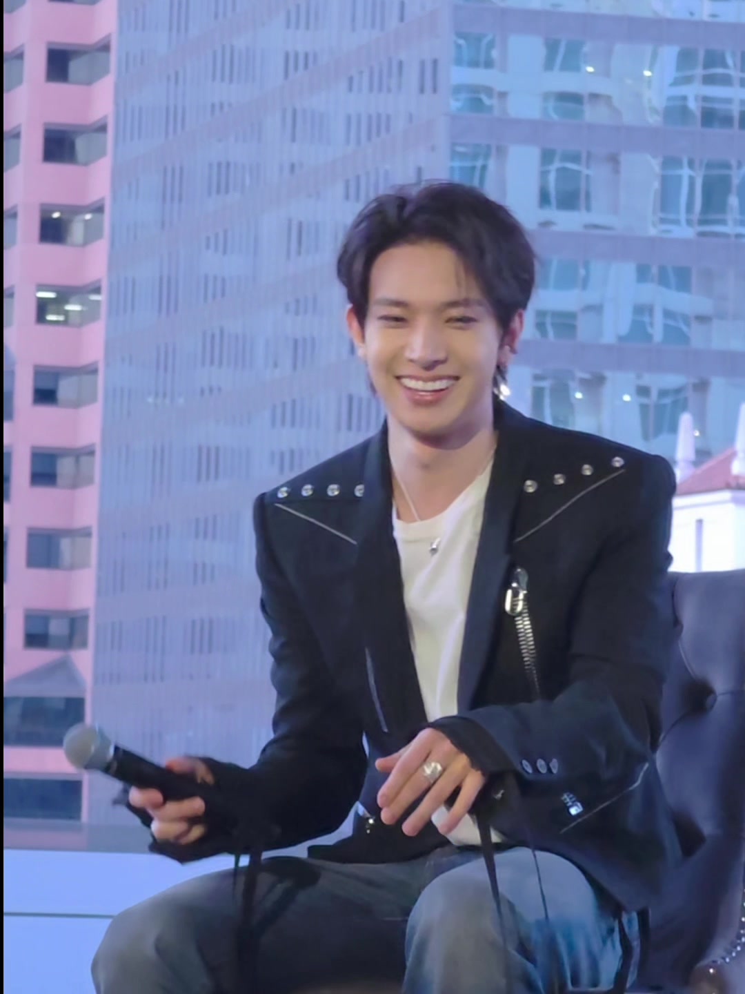 @๐๐ฌ๐ก๐¹โฐโฐโน