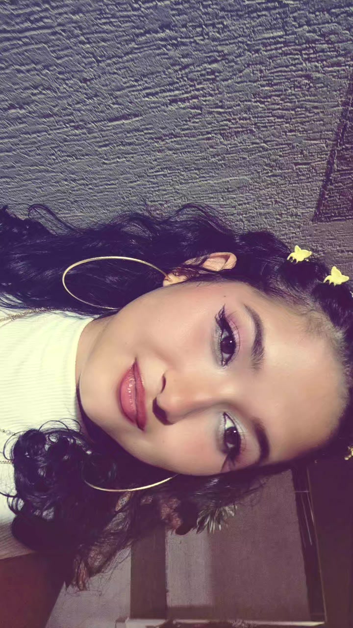 @Paola Vitoria