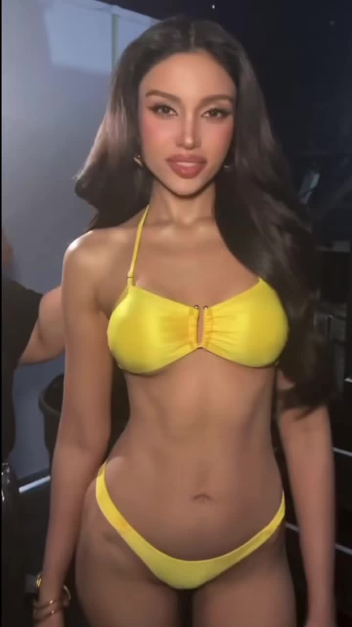 @multiverseofqueens