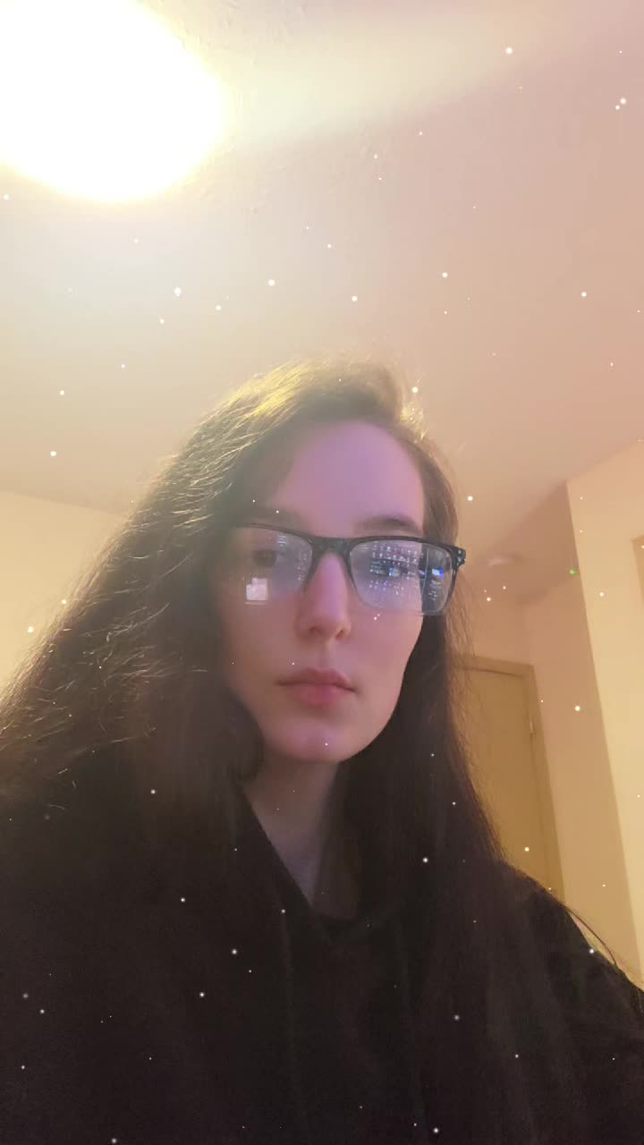 @kayla_vexora