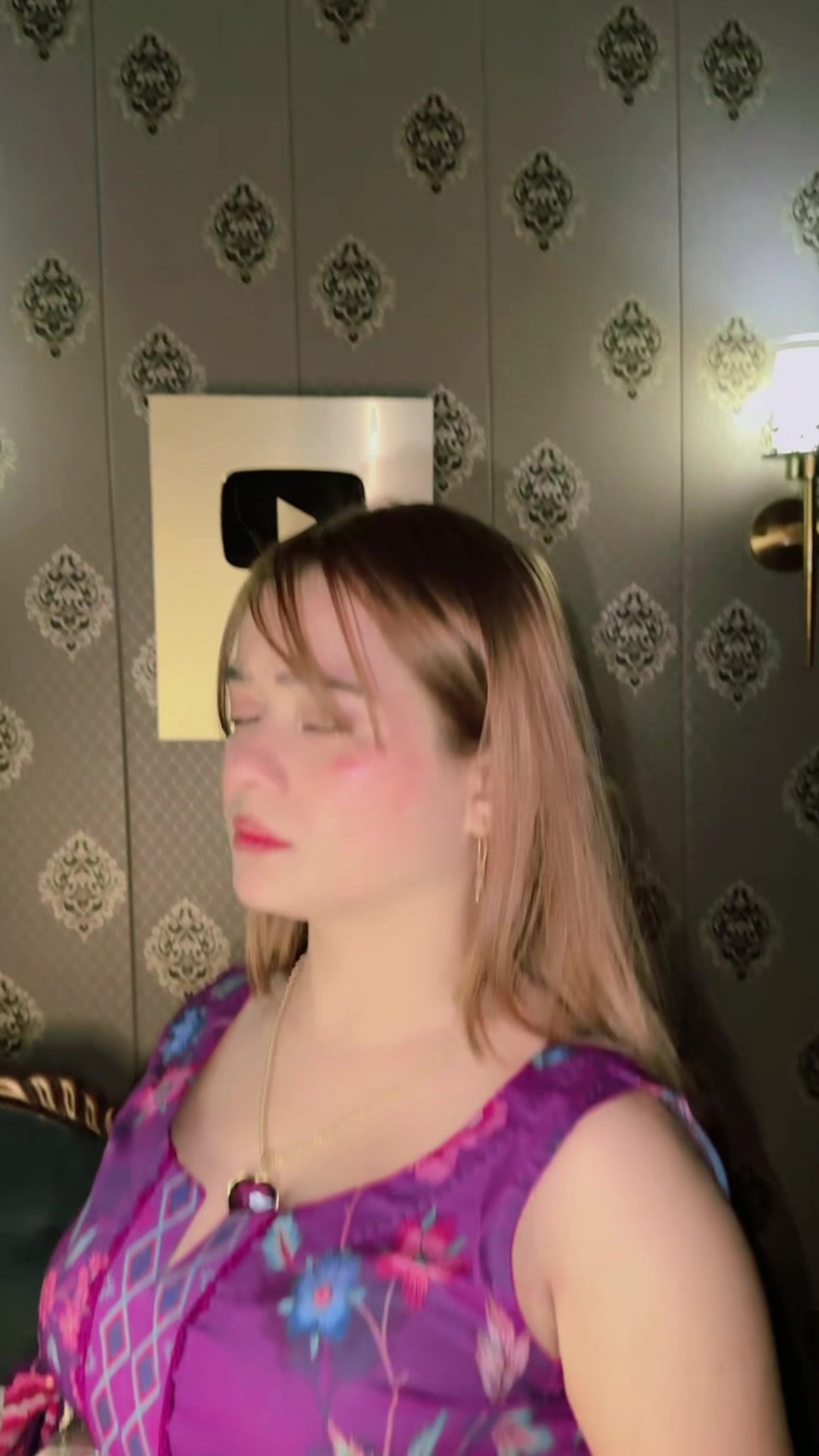 @MissWow