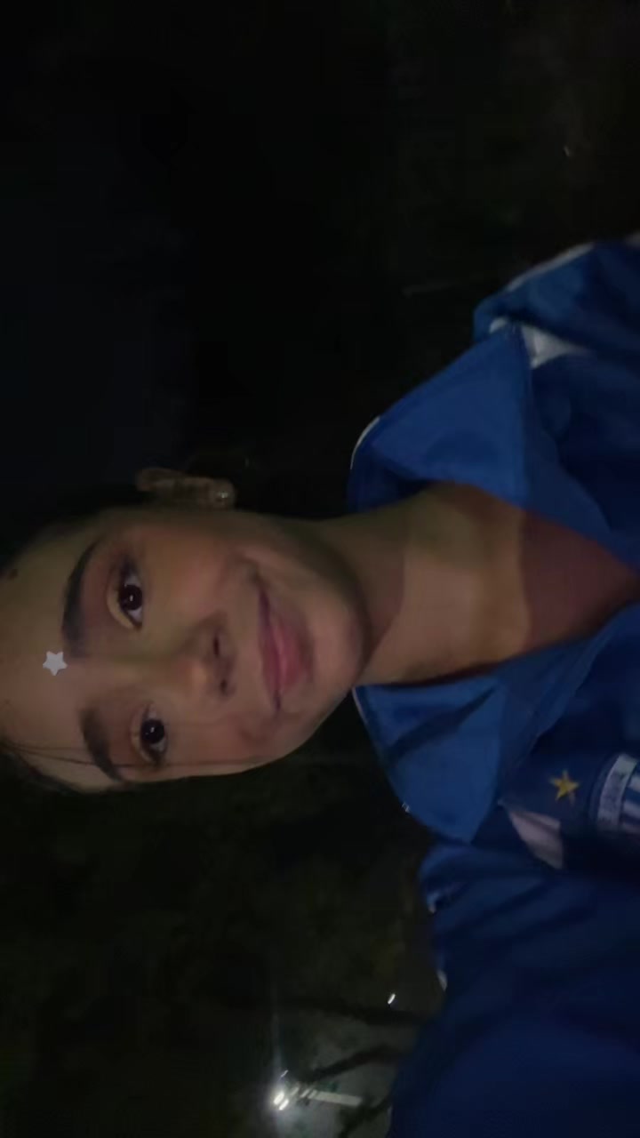 @larafamiliamadrona