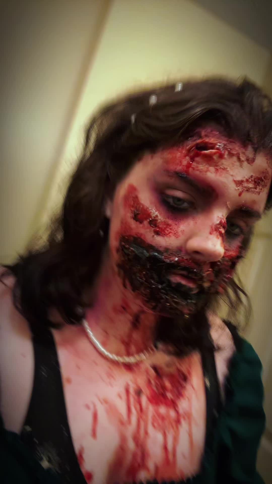 @Makeup_Show_Horror_Tell