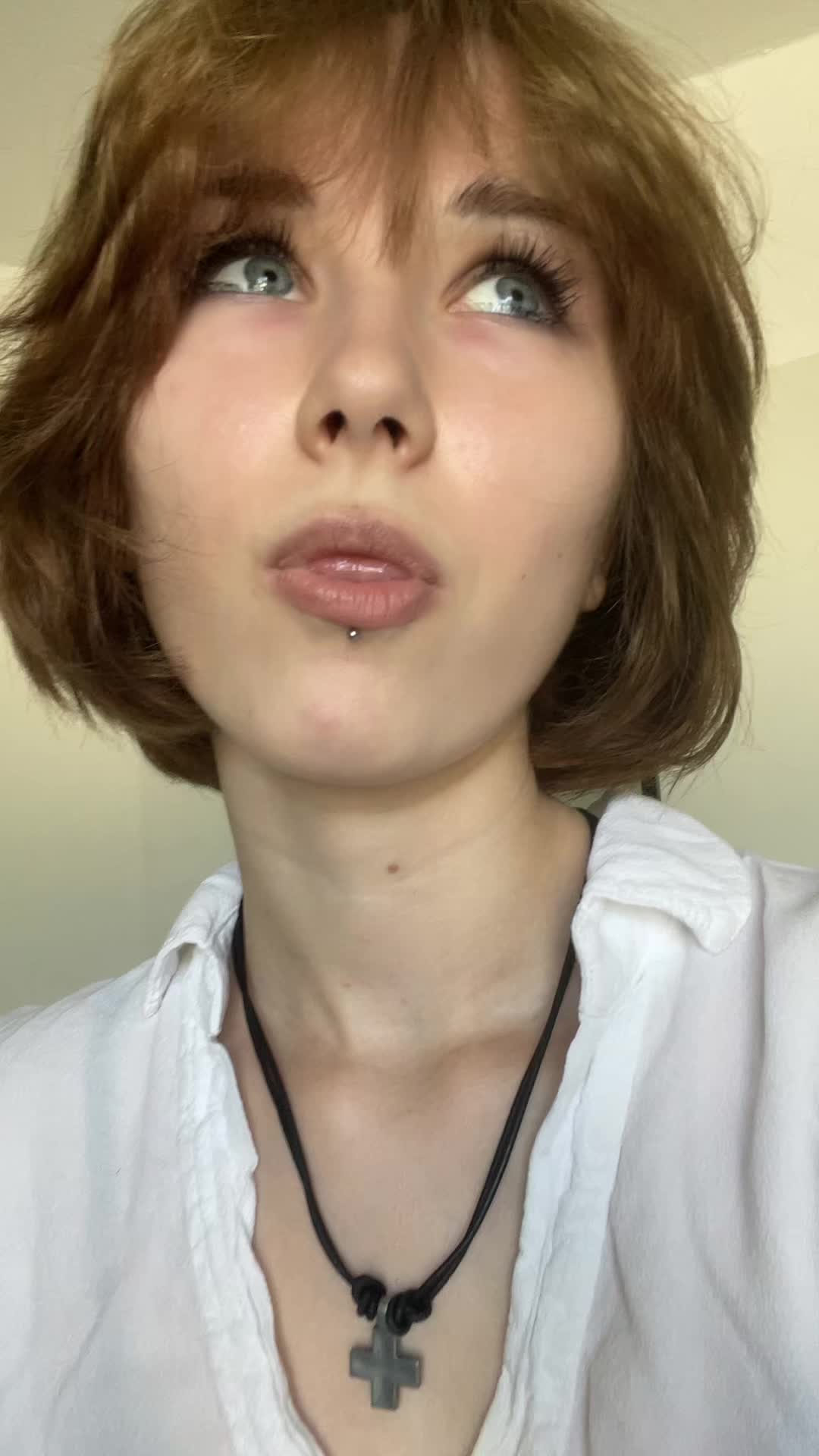@𝔴𝔥𝔦𝔰