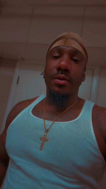 @🩸Dee2Vegas🙏🏾👽